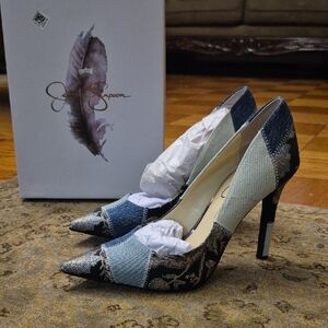 New! Jessica Simpson Blue and Black Patterned Heels